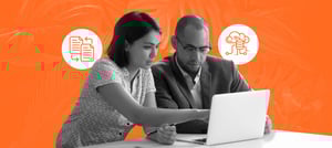 Mulher e homem avaliando as possibilidades da realização de uma migração de site para HubSpot em um notebook. Ao fundo da imagem, é possível ver ícones que representam o processo de migração. - Tropical Hub