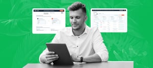 Profissional analisa o método de vendas metodologia Solution Selling - HubSpot- Tropical Hub