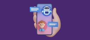 Mão com celular mostrando atendimento por chatbot 